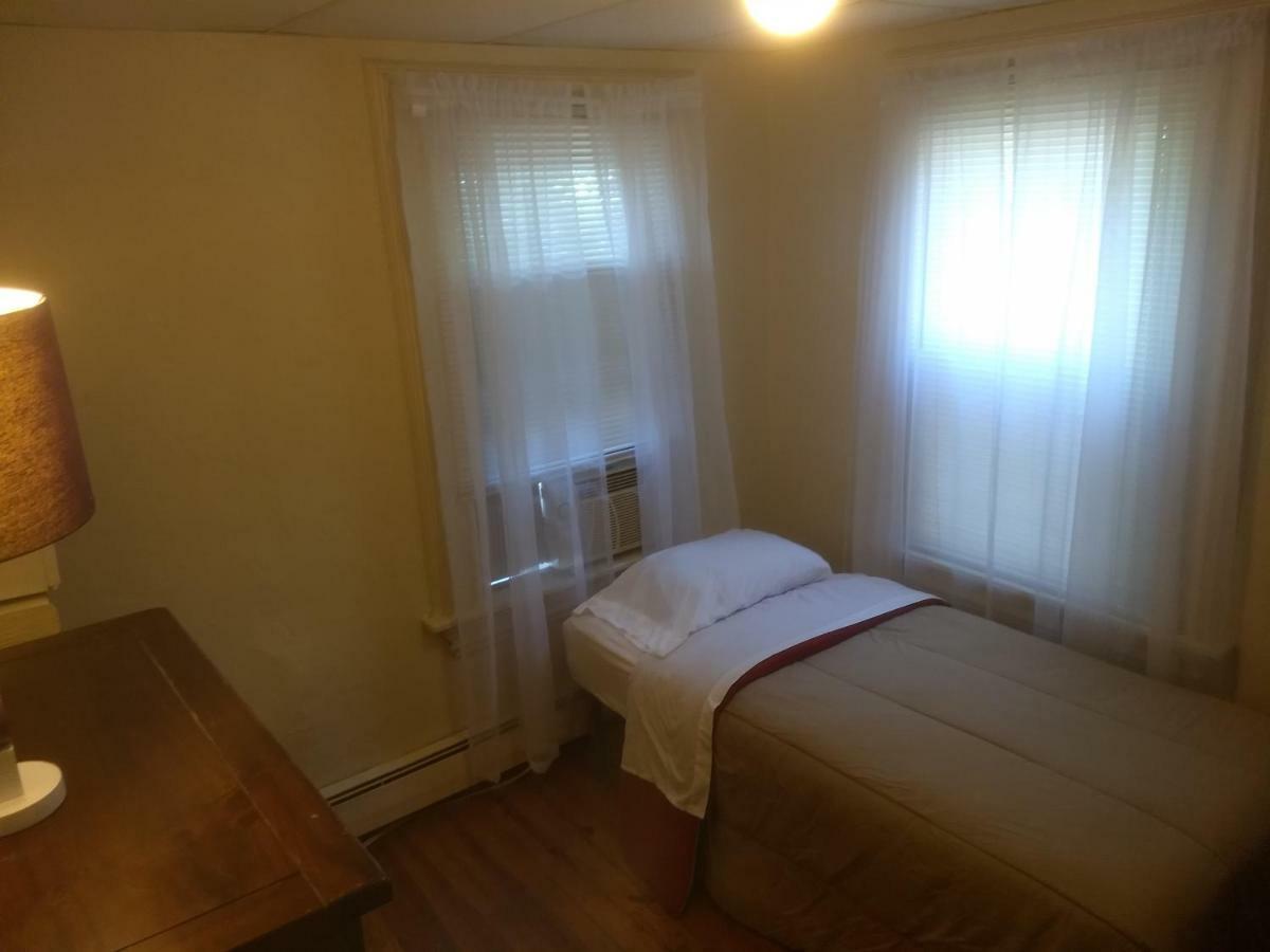 Cappuccio Hotel Keansburg 外观 照片